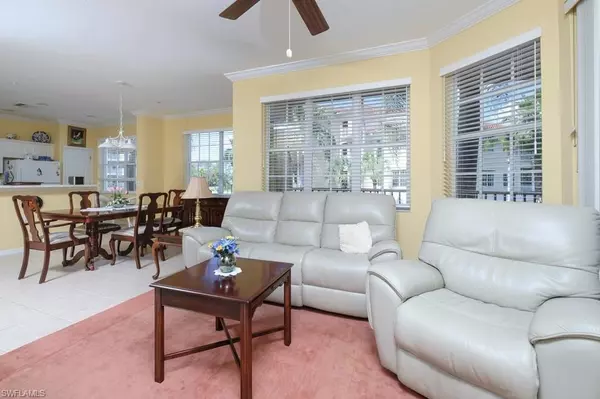 Naples, FL 34112,4873 Hampshire CT #5-101