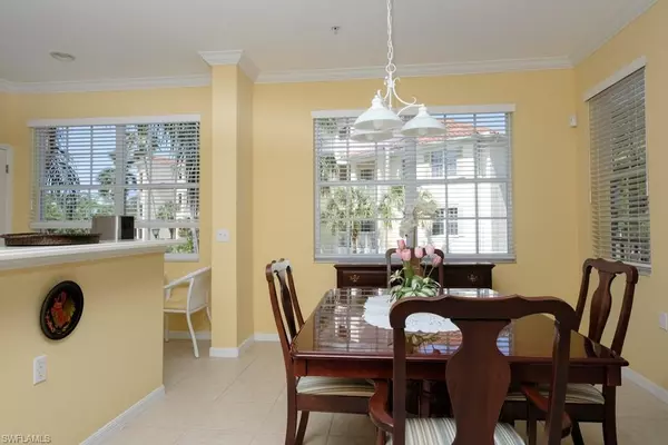 Naples, FL 34112,4873 Hampshire CT #5-101