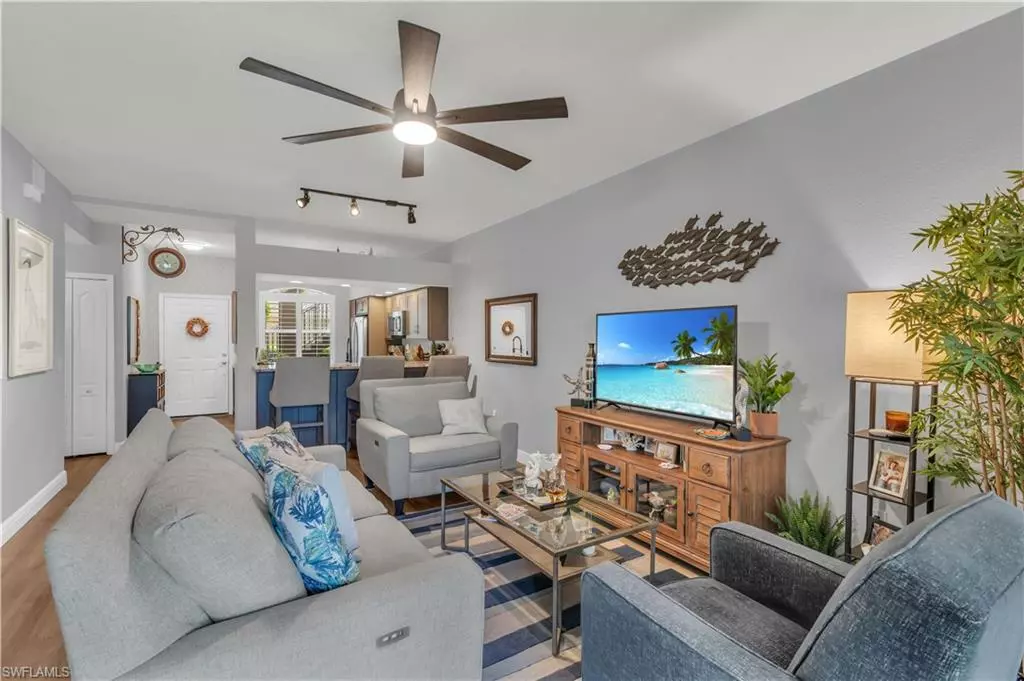 Naples, FL 34114,350 Newport DR #1902