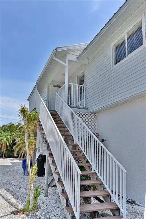Bonita Springs, FL 34134,4424 Pine Lake RD