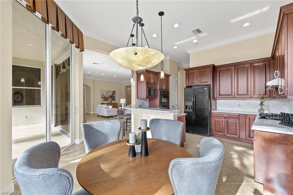 Naples, FL 34110,17046 Porta Vecchio WAY #101