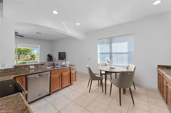 Naples, FL 34114,14439 Manchester DR