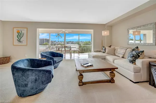 Naples, FL 34103,2800 Gulf Shore BLVD N #304