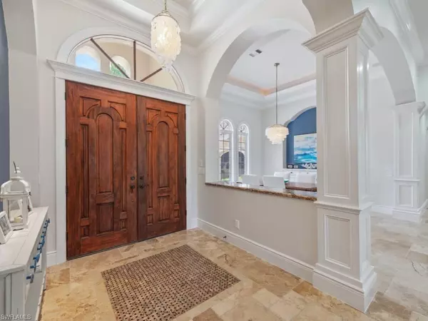 Naples, FL 34110,16465 Celebrita CT