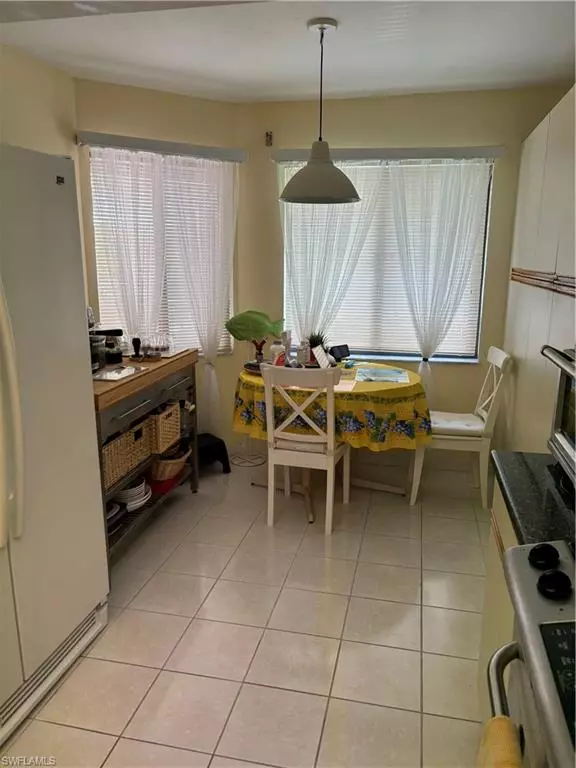 Naples, FL 34113,4983 Pepper CIR #H-201