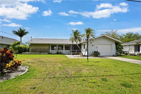 1414 Shelby PKWY, Cape Coral, FL 33904