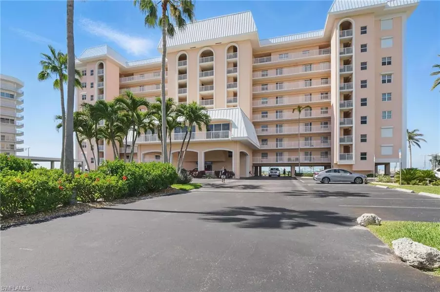 1020 S Collier BLVD #402, Marco Island, FL 34145