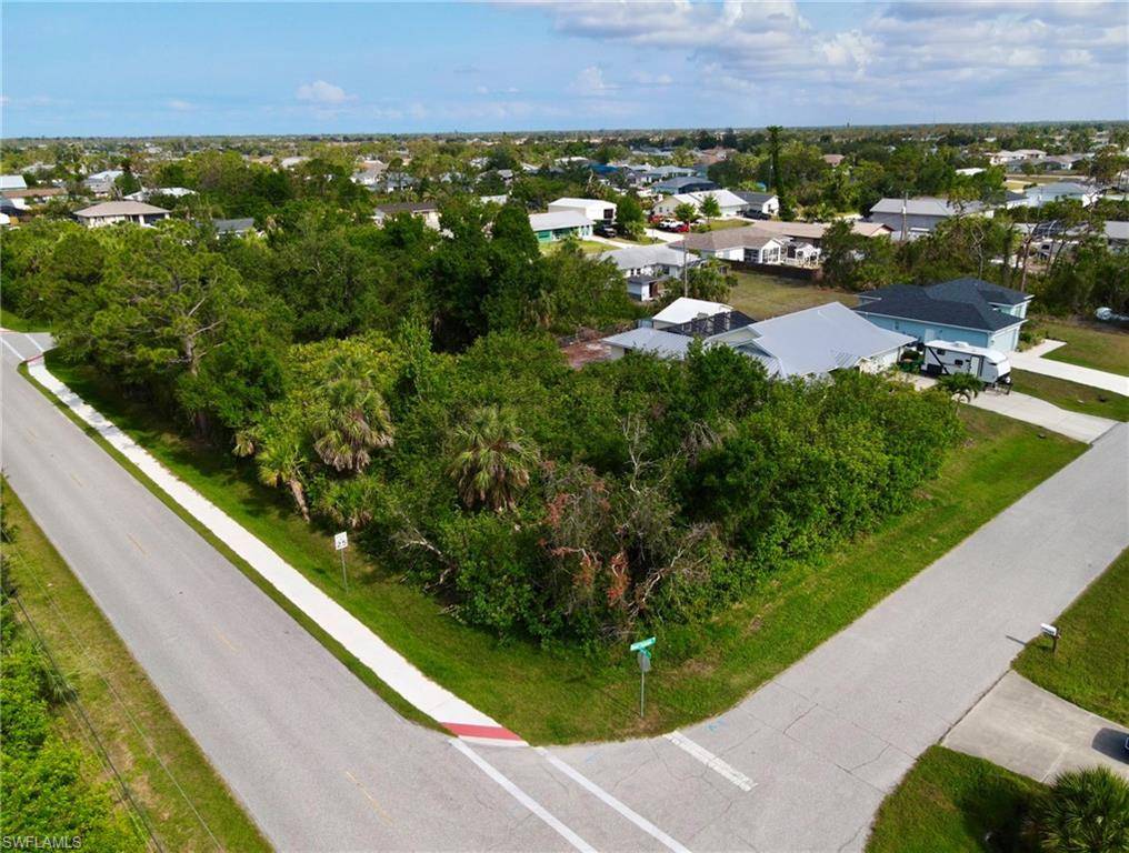 Englewood, FL 34224,7499 Grand Concourse ST
