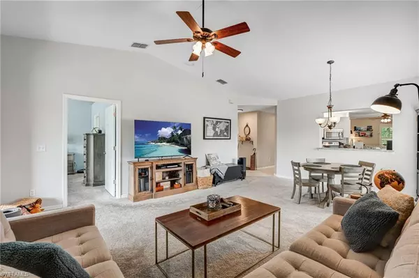 Fort Myers, FL 33919,14560 Daffodil DR #905