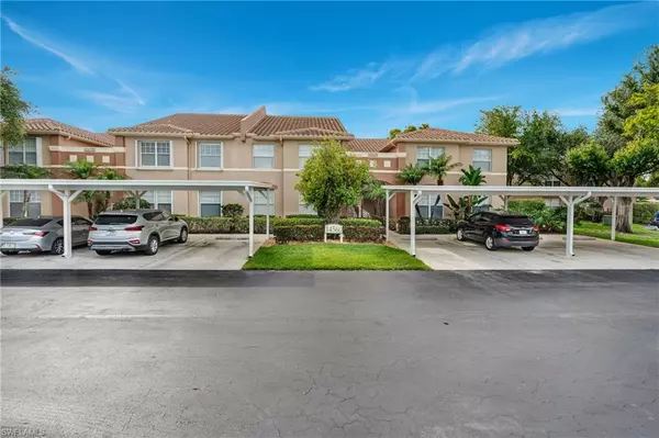 Fort Myers, FL 33919,14560 Daffodil DR #905