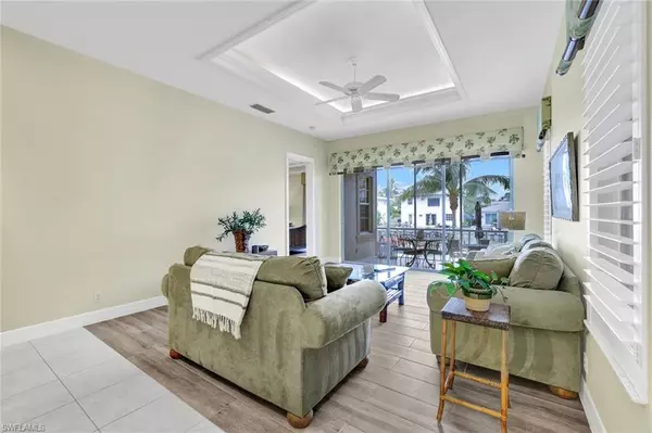 Naples, FL 34102,1485 Chesapeake AVE