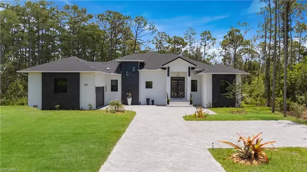 Bonita Springs, FL 34135,24131 Cock Robin LN