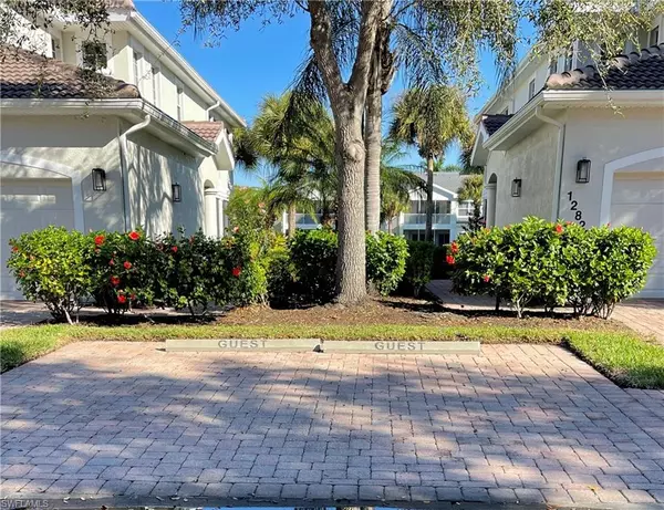 Naples, FL 34105,12823 Carrington CIR #4-102