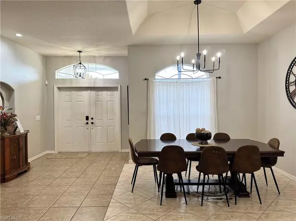 Cape Coral, FL 33991,2639 SW 5th ST