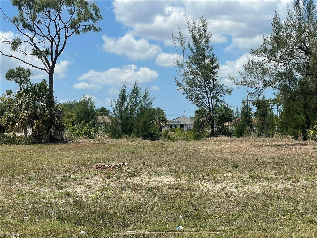 3802 NE 17th AVE, Cape Coral, FL 33909