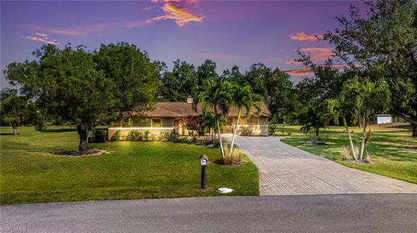 16434 Rainbow Meadows CT, Fort Myers, FL 33908