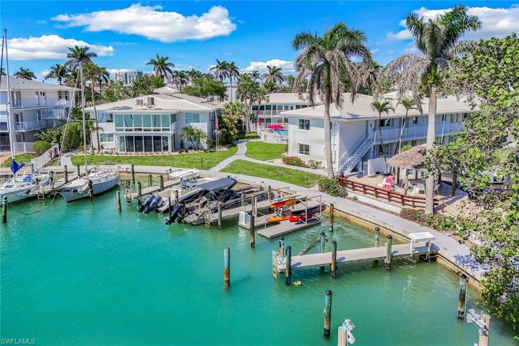 Naples, FL 34103,354 Harbour DR #354