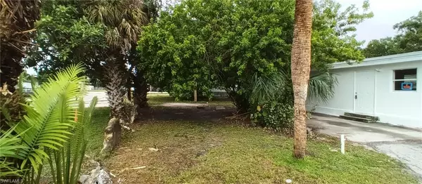 Moore Haven, FL 33471,771 Avenue E NW