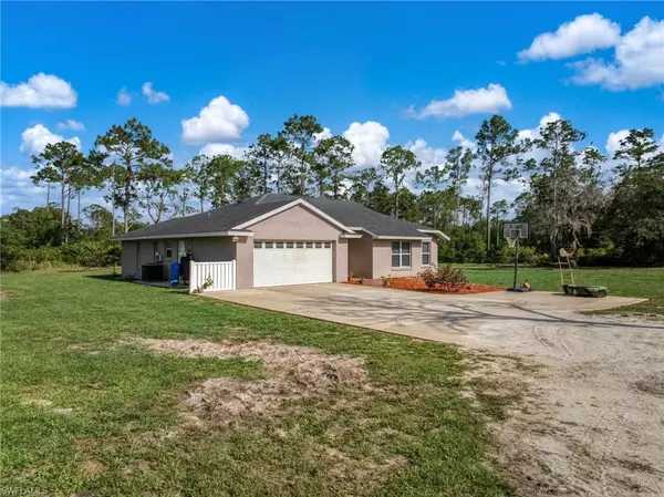 Sebring, FL 33875,9534 Wispywoods DR