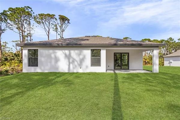 Fort Myers, FL 33913,843 Yellowbird DR