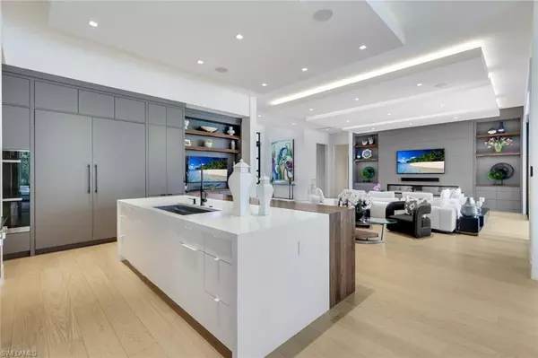 Naples, FL 34108,493 Carica RD