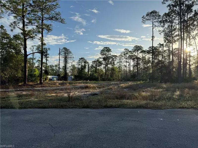 12 Irving AVE, Lehigh Acres, FL 33936