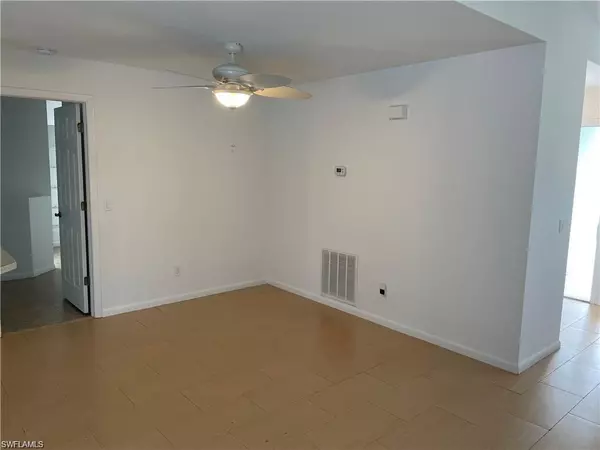 Fort Myers, FL 33967,8468 Grove RD