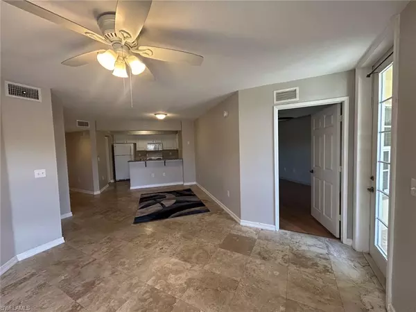 Fort Myers, FL 33901,4109 Residence DR #514