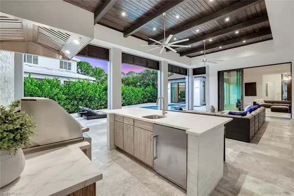 Naples, FL 34103,541 Whispering Pine CT