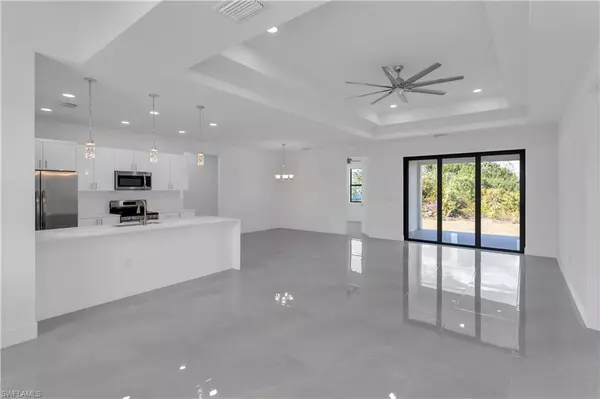 Lehigh Acres, FL 33971,3211 41st ST W