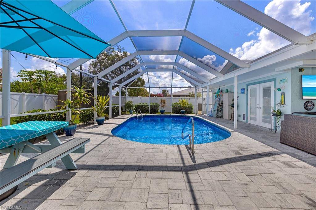 Cape Coral, FL 33990,1435 SE 22nd TER