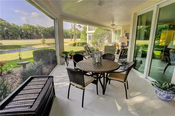 Naples, FL 34105,400 Wyndemere WAY #D101