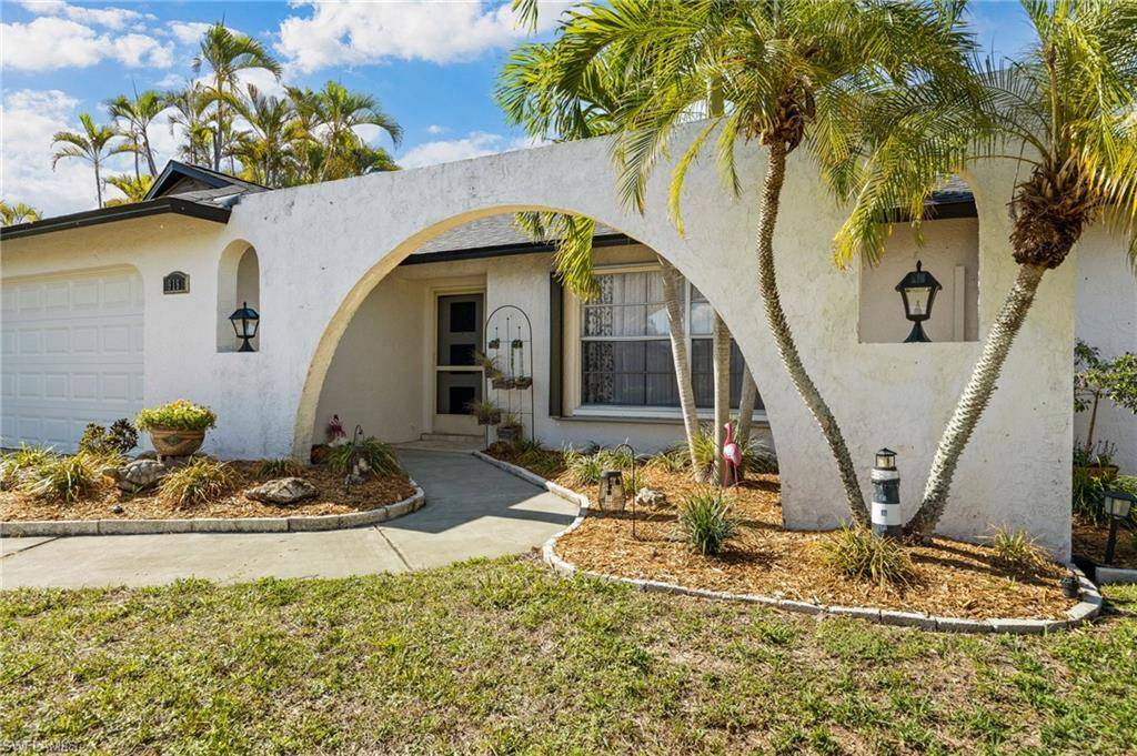 Cape Coral, FL 33904,919 SE 34th TER