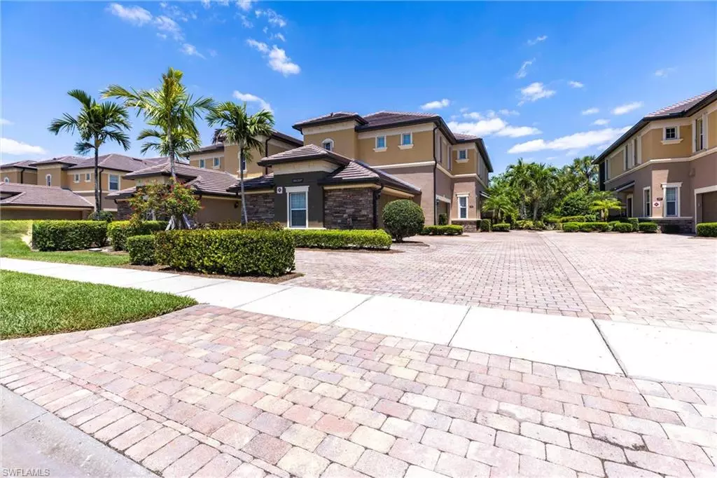 Naples, FL 34120,9550 Ironstone TER #201
