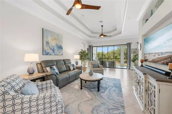 Naples, FL 34120,12009 Covent Garden CT #3002