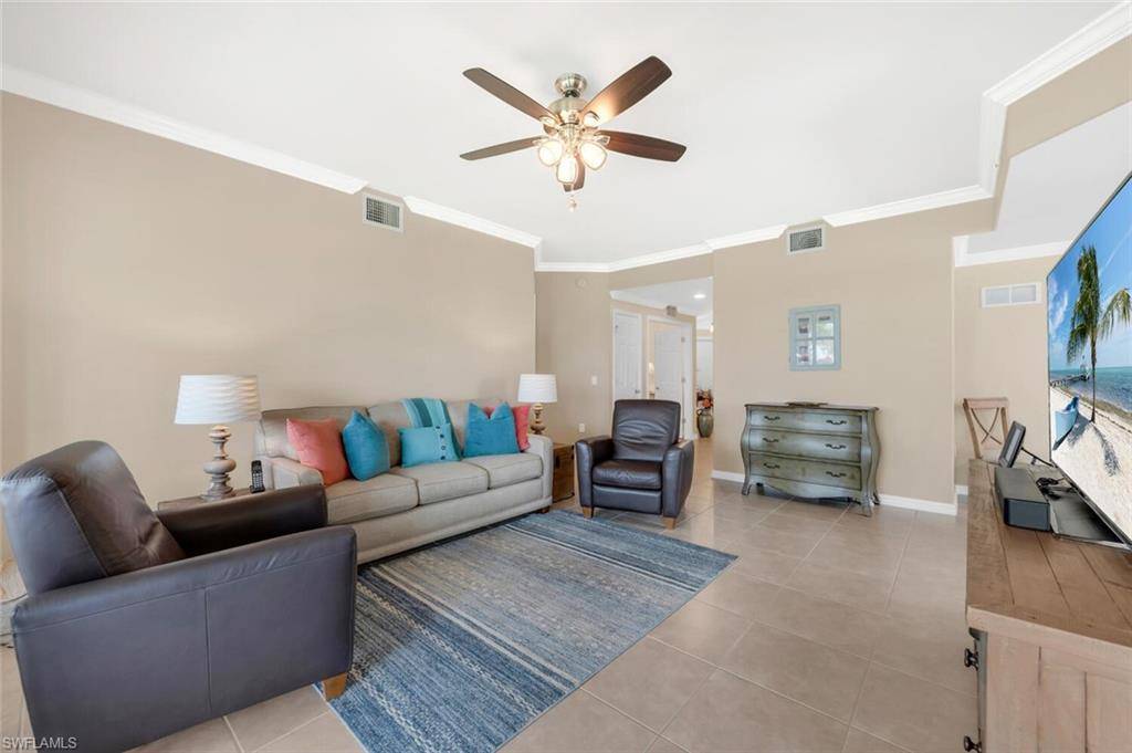 Naples, FL 34120,12033 Covent Garden CT #2403