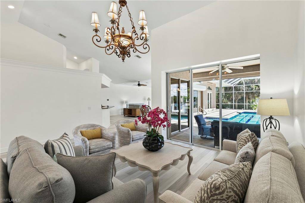 Marco Island, FL 34145,7 Blue Hill CT