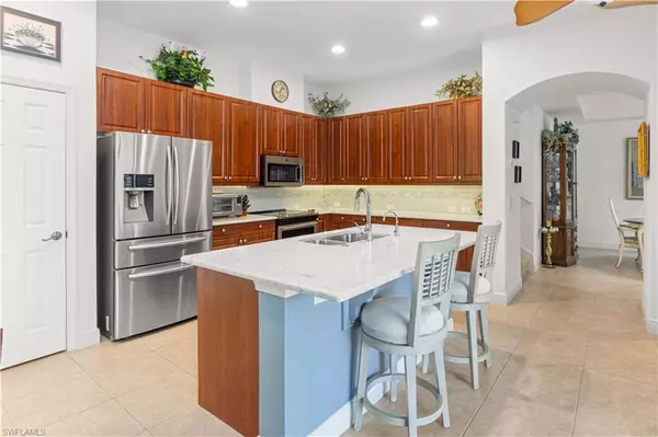Fort Myers, FL 33912,5592 Kensington LOOP