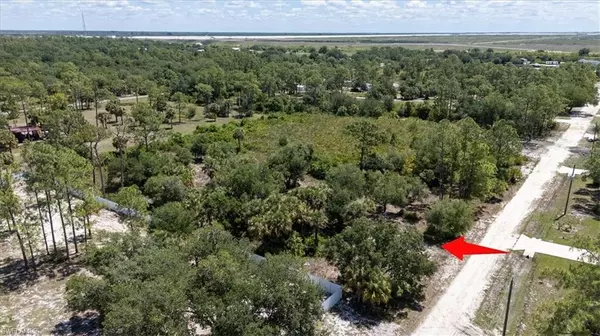 7906 23rd PL, Labelle, FL 33935