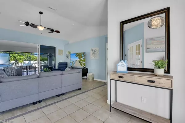 Cape Coral, FL 33991,2217 SW 4th AVE