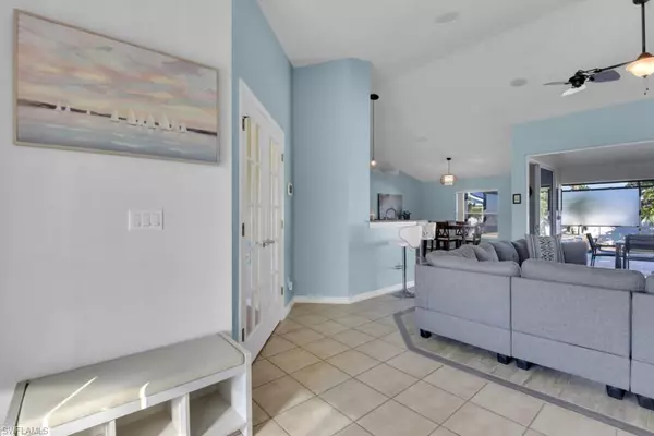 Cape Coral, FL 33991,2217 SW 4th AVE