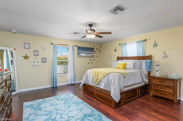 Lehigh Acres, FL 33976,2916 9th ST SW