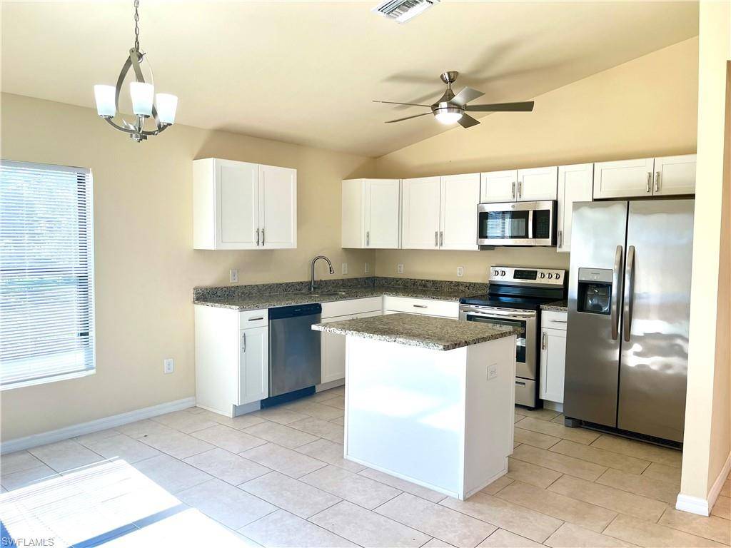 Cape Coral, FL 33909,704 NE 2nd PL