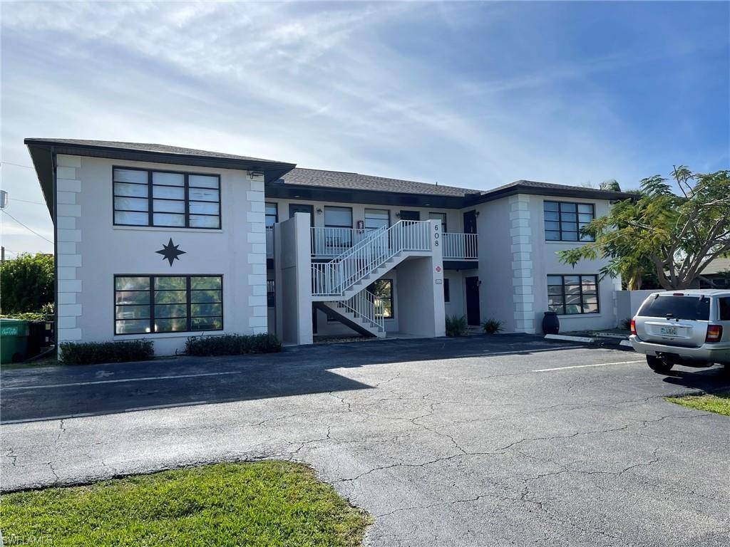 608 SE 46th LN #1, Cape Coral, FL 33904