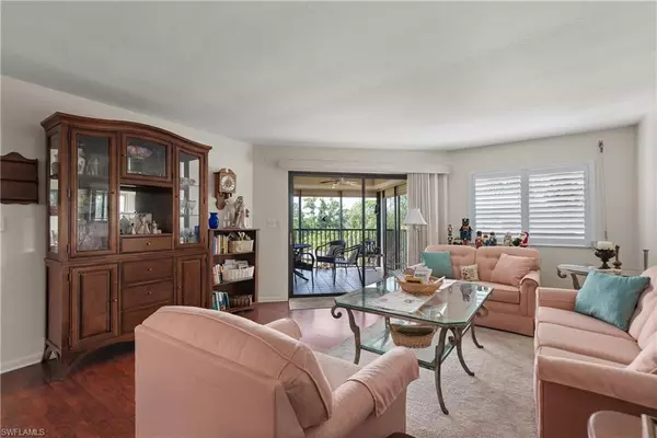 Fort Myers, FL 33919,6979 Winkler RD #135