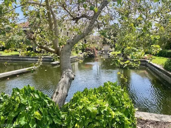 5015 Harbortown LN #204, Fort Myers, FL 33919