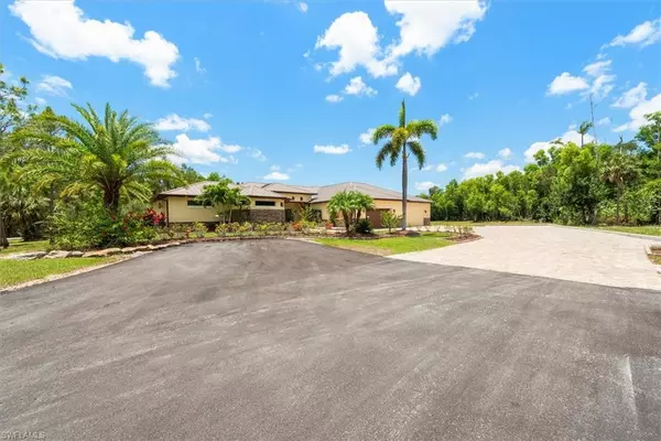 Fort Myers, FL 33912,15860 Glendale LN