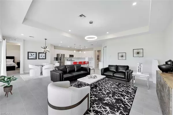 Naples, FL 34114,303 Indies DR W #201