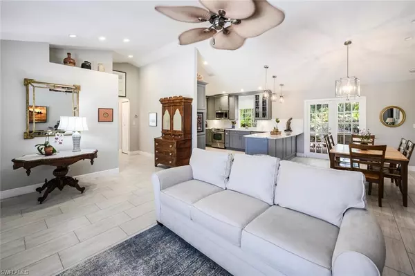 Naples, FL 34112,1794 Knights CT