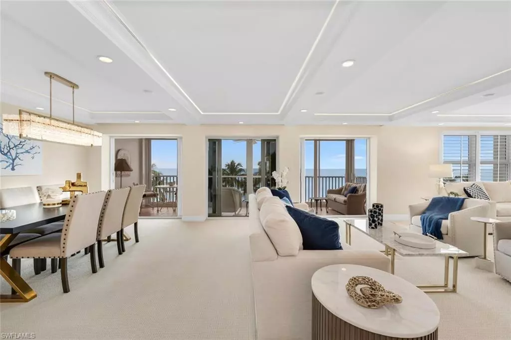 Naples, FL 34103,3003 Gulf Shore BLVD N #403